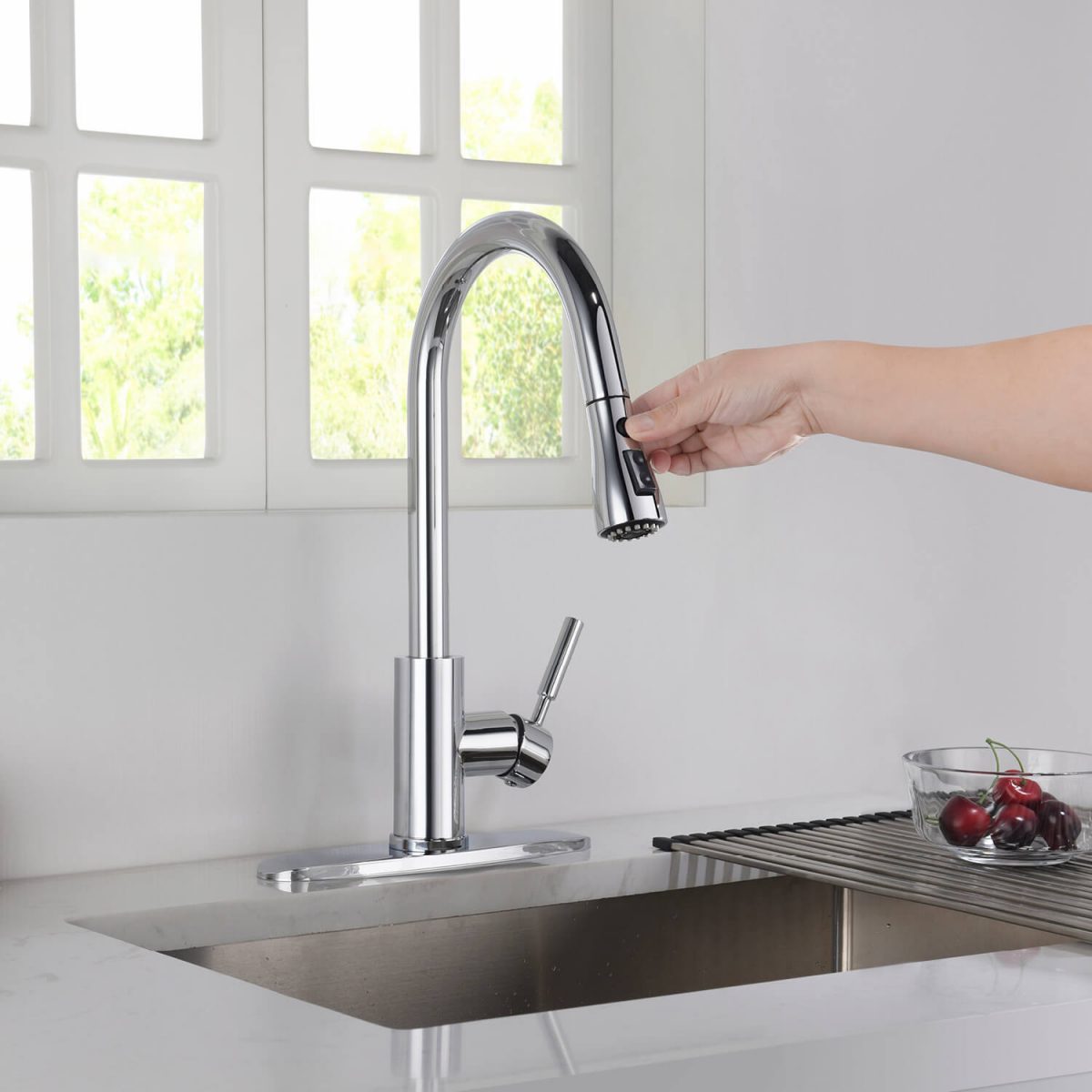 Value Single Handle Pull Down Kitchen Faucet