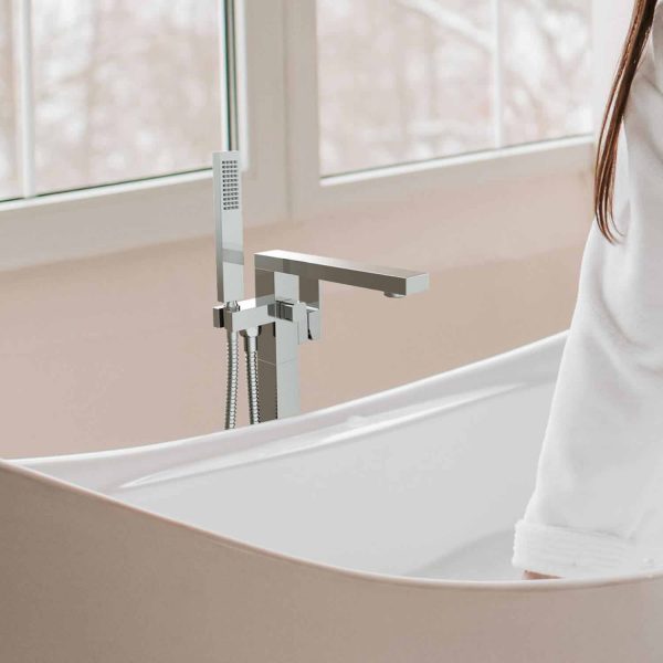 Cube Single Handle Floor Mounted Freestanding Tub Filler With Hand Shower