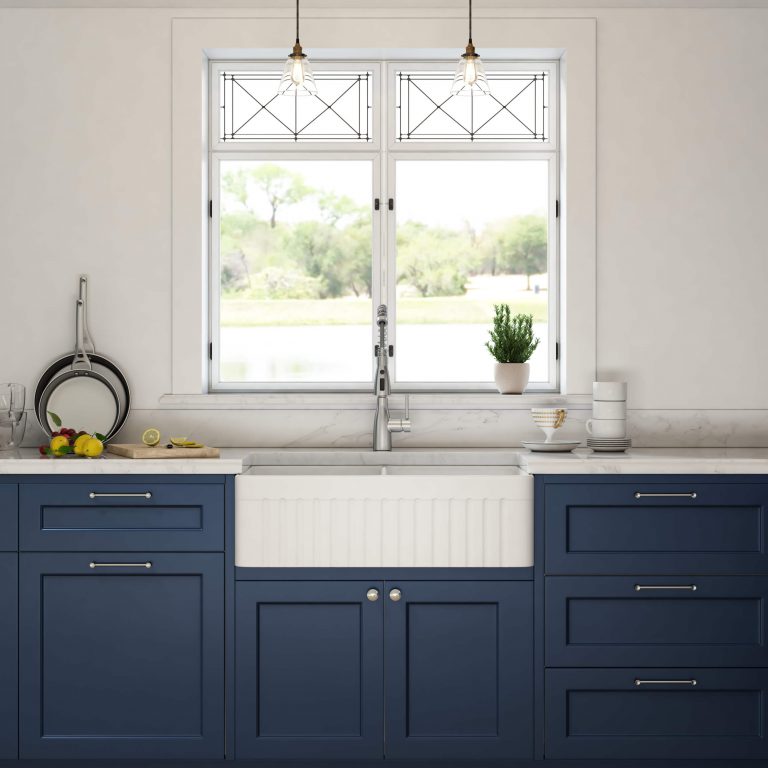 Stonebridge 33" Double Bowl Fireclay Farmhouse Sink